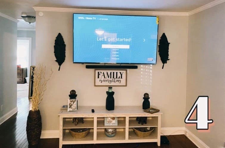 Hang -n- HDMI